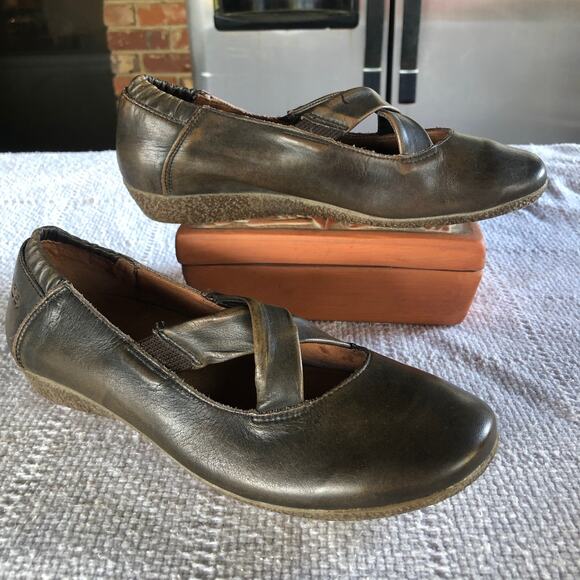 Taos Brown Leather Mary Jane Ballet Flats Slip On Shoes Sz 6 Comfort Shoes - Picture 1 of 11